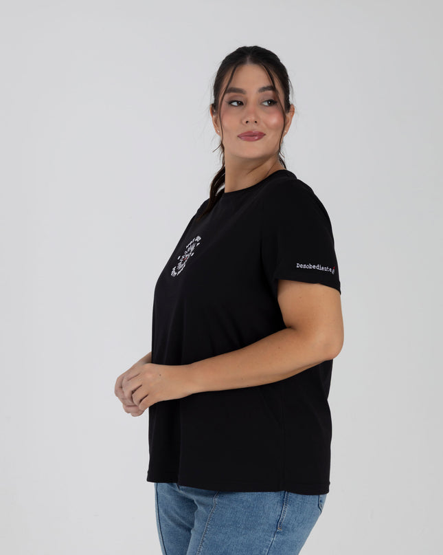 Camiseta Pretty Black